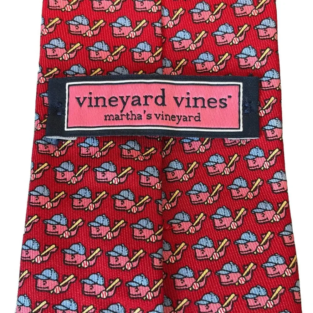 BOY'S VINEYARD VINES MADE IN U.S.A. RED/BLUE/PINK BASEBALL/WHALE THEME TIE.